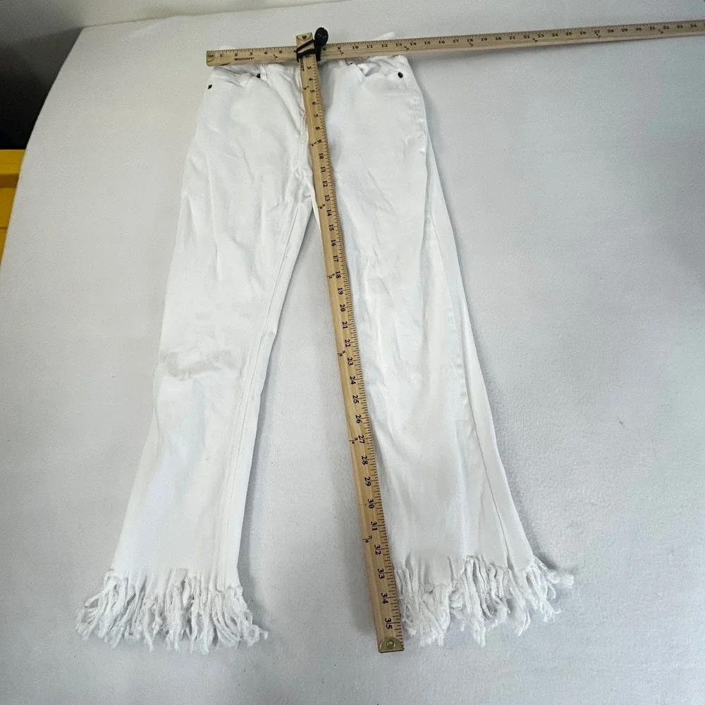 BEFORE YOU Cropped Flare Jeans White Fringed Hem Size S‎
